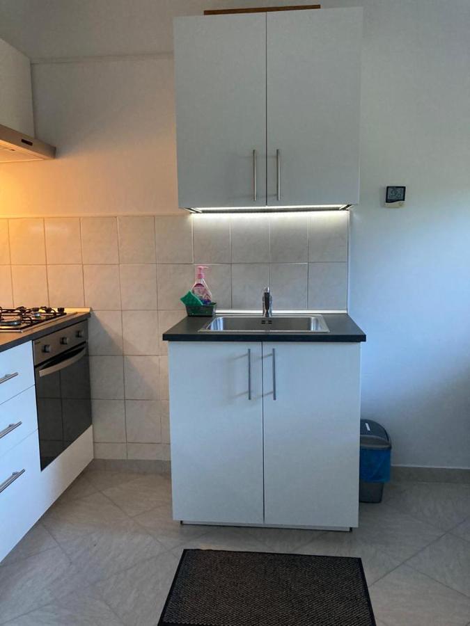 Ferienwohnung Apartma Mari Lucija Exterior foto